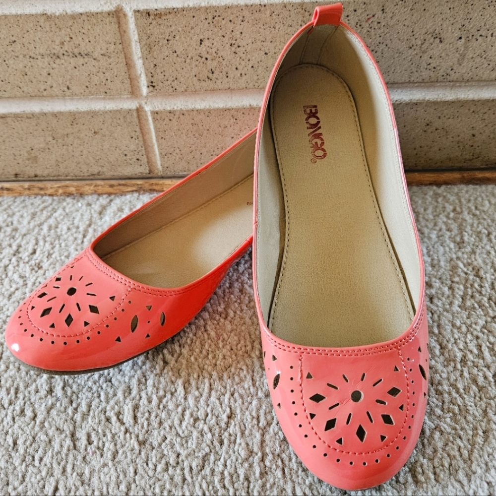 BONGO | Flats | 7 1/2 | Coral | Cut Out | Synthetic Patent Leather | Shoes